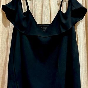 Ann Taylor Black open shouldered top Size XL (14-16). Like new condition.